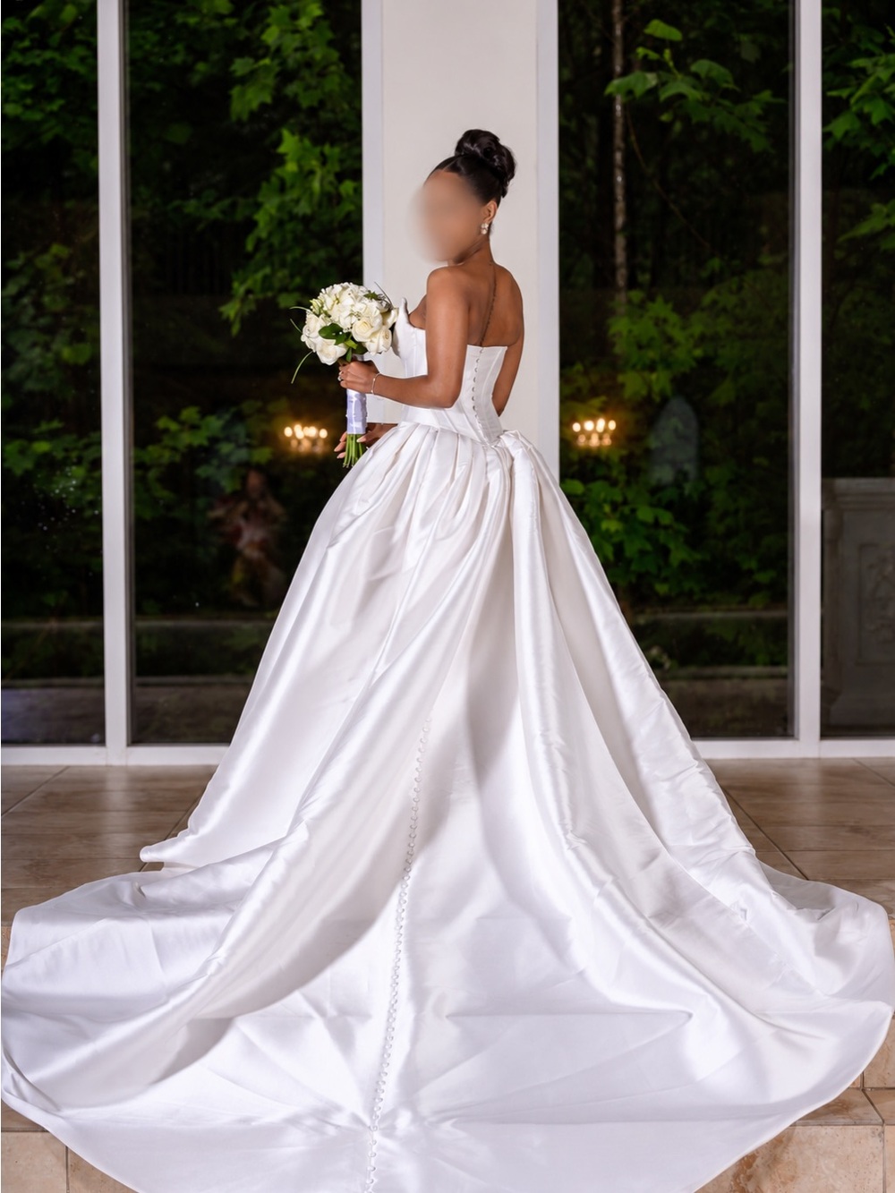 Classic White Strapless Satin Ball Gown Wedding Dress